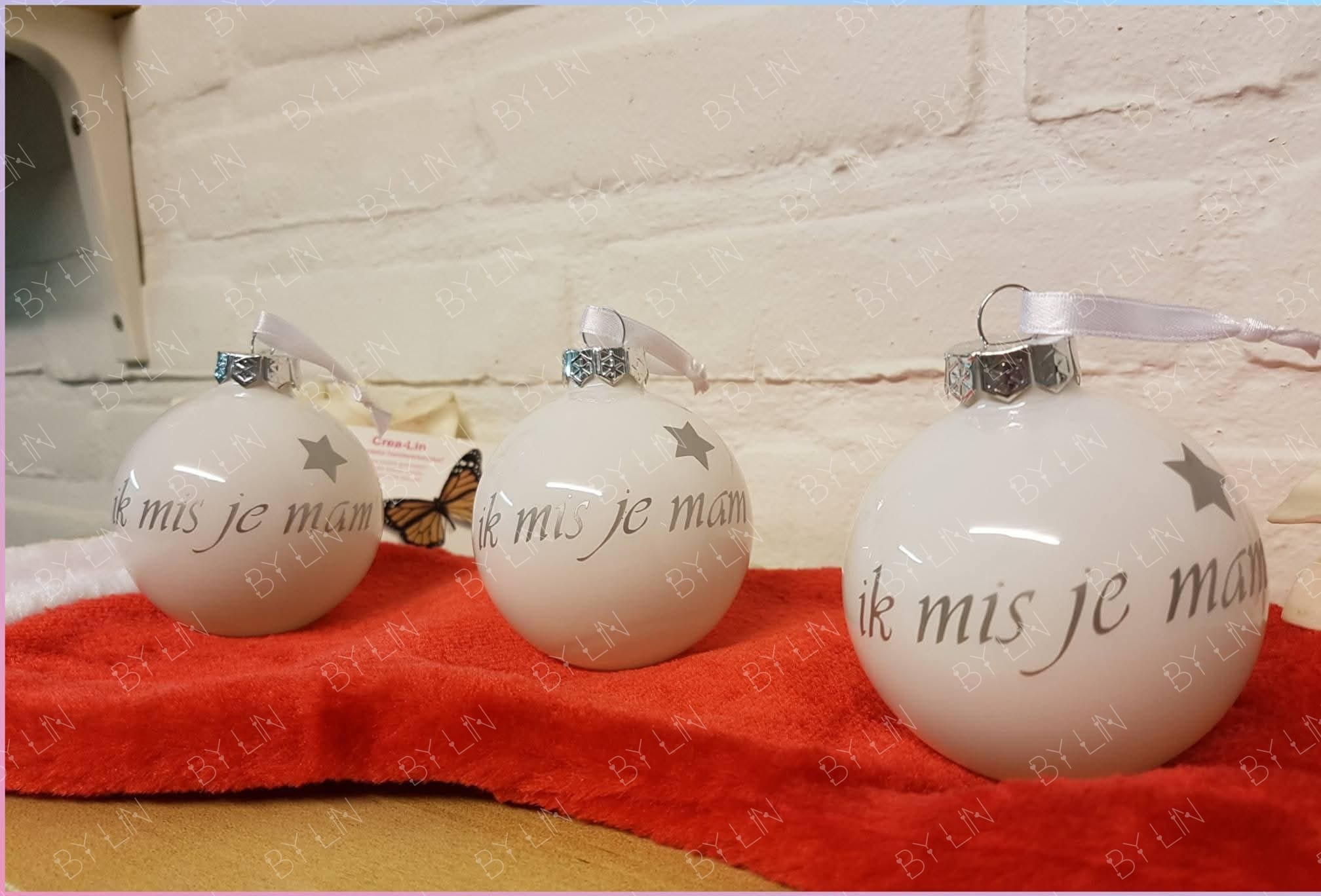 kerstbal gekleurd